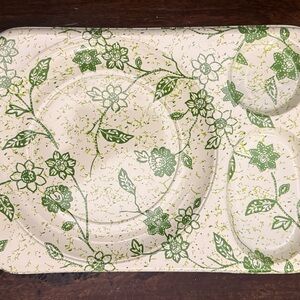 10 Floral Green and Cream Plastic Serving Trays